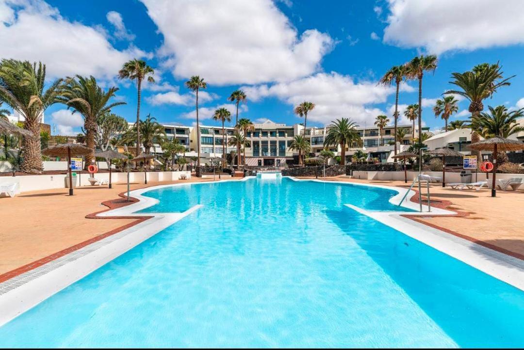 Rockbeach Bungalow Costa Teguise Εξωτερικό φωτογραφία